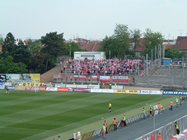 1. FC Brno - Slavia Prag, Mestský fotbalový stadion Srbská Brno, 1. Gambrinugs Liga, 03/05/2009