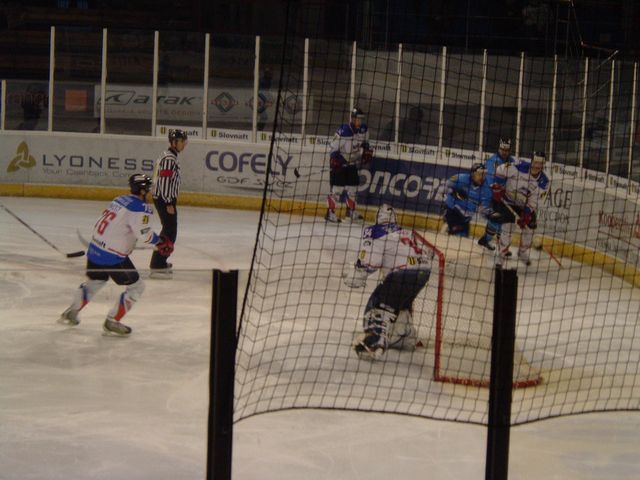 HC Slovan Bratislava - MHk 32 Liptovský Mikuláš, SAMSUNG Arena, Slovnaft extraliga, 07/02/2010