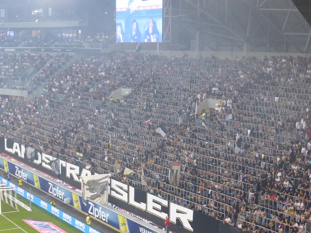 Linzer ASK - Blau-Weiß Linz, Raiffeisen Arena, 1.Bundesliga, 12/08/2023